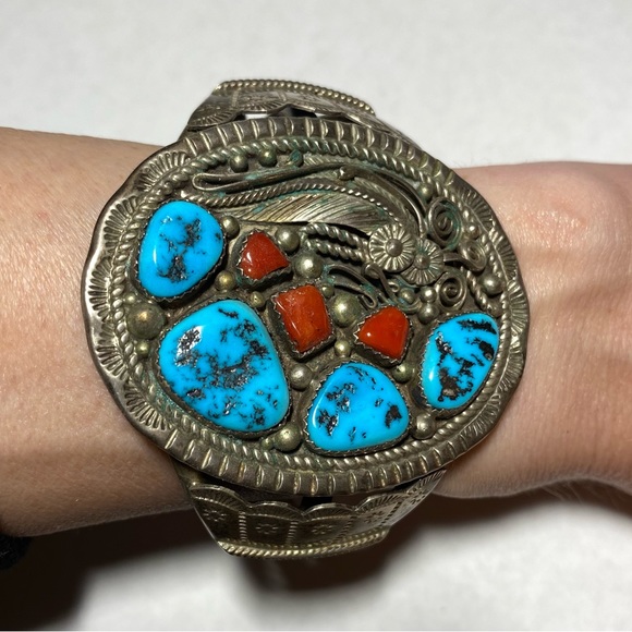 Vintage Native American Turquoise Coral Sterling Silver Cuff Bracelet - Picture 15 of 16